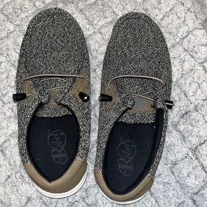 so comfy just to big!!!